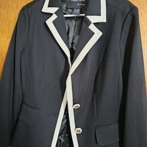 Elegant Black Blazer with Cream Accents